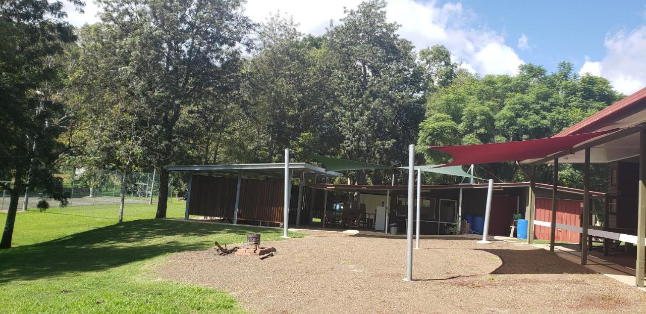 Christmas Creek Cafe & Cabins Lamington Экстерьер фото