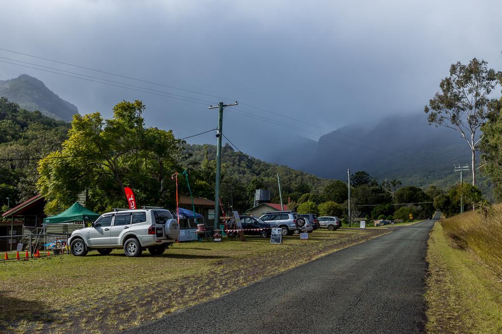 Christmas Creek Cafe & Cabins Lamington Экстерьер фото