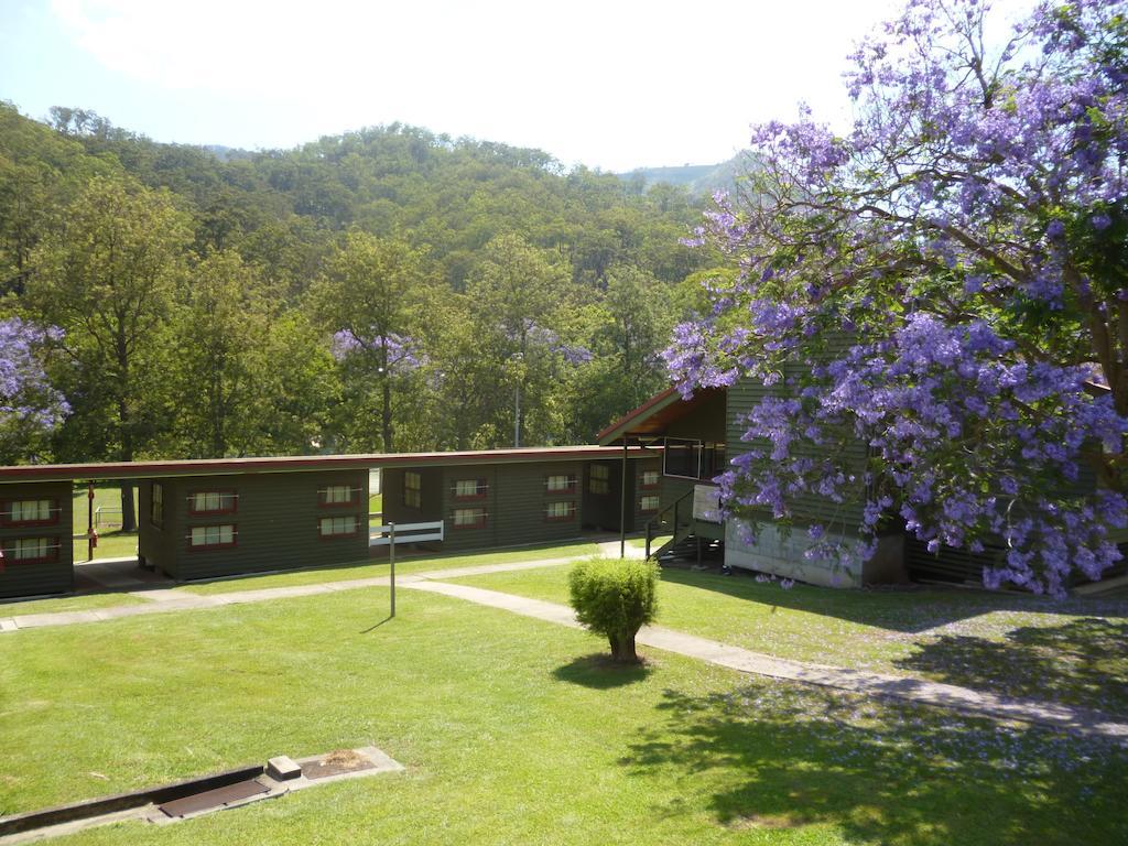 Christmas Creek Cafe & Cabins Lamington Экстерьер фото
