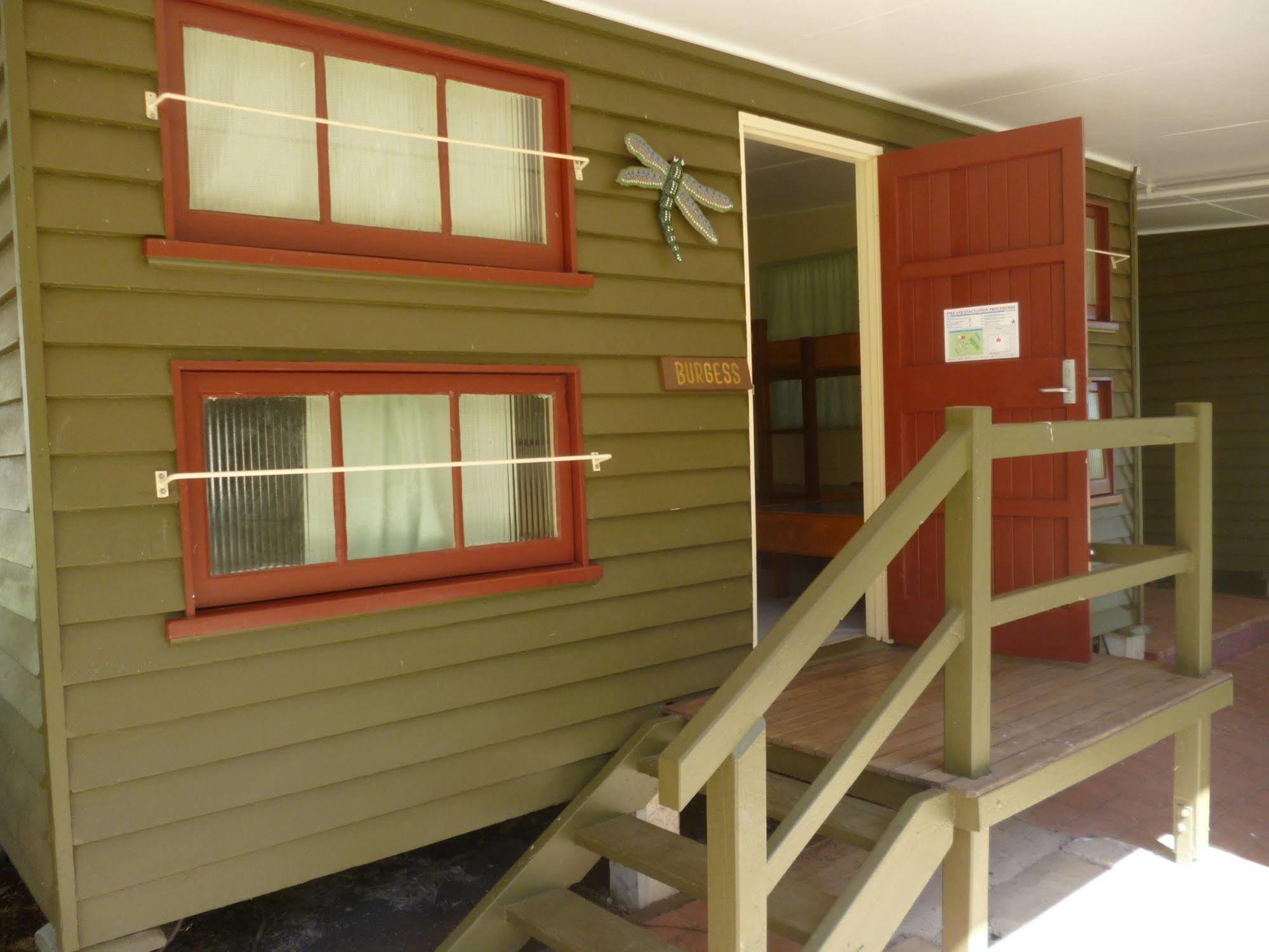 Christmas Creek Cafe & Cabins Lamington Экстерьер фото