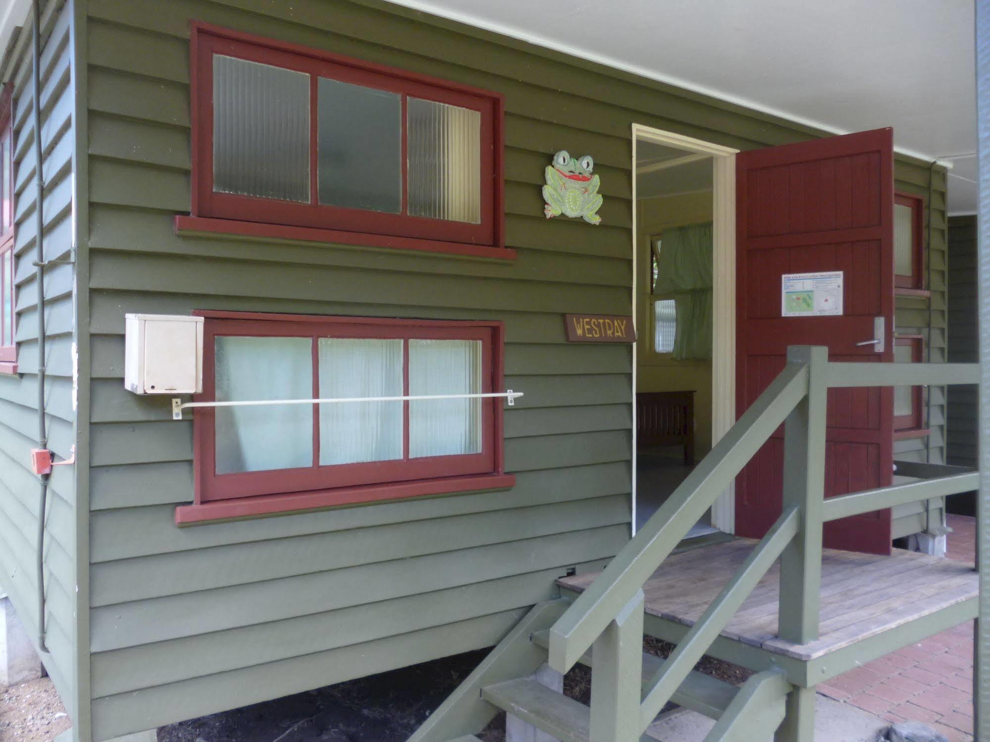 Christmas Creek Cafe & Cabins Lamington Экстерьер фото